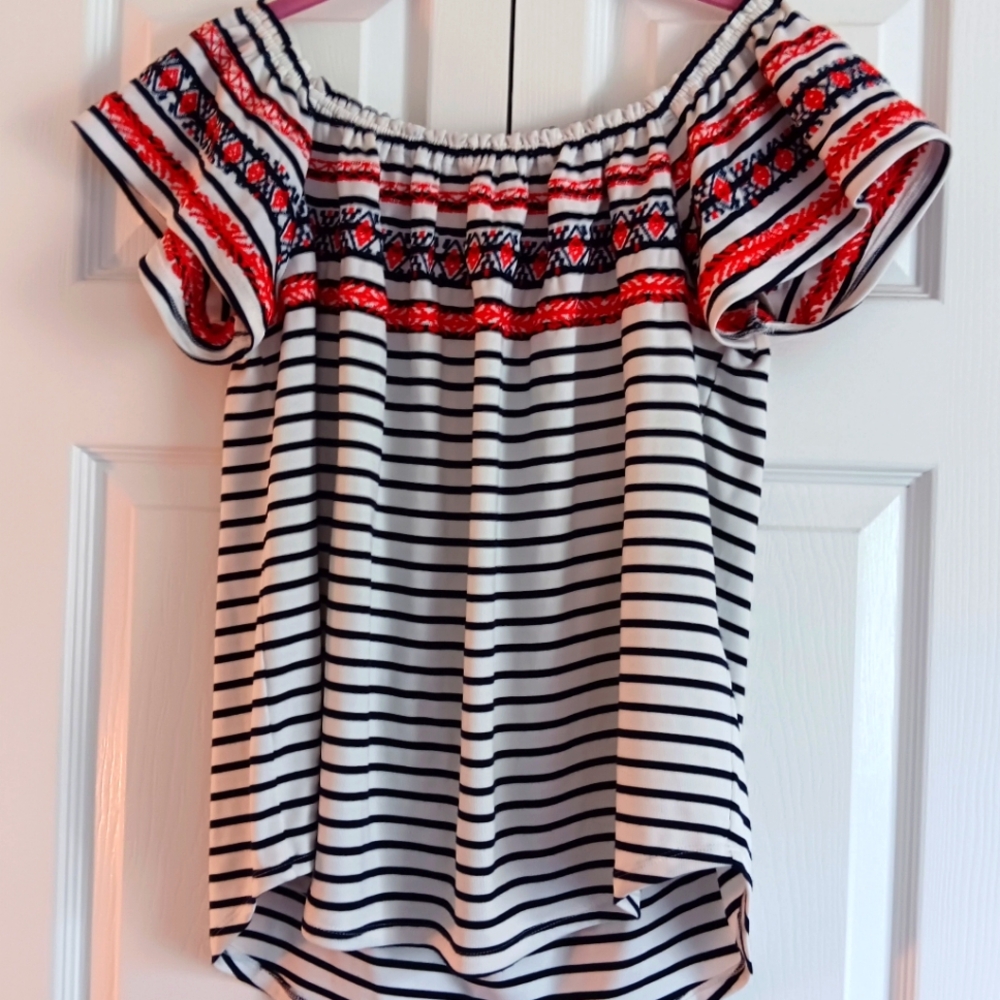 THML Boho Embroidered Peasant Top